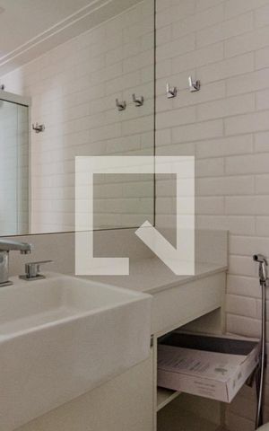 Apartamento à venda com 140m², 3 quartos e 2 vagasBanheiro da suíte 1