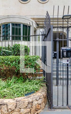 Apartamento à venda com 140m², 3 quartos e 2 vagasFachada