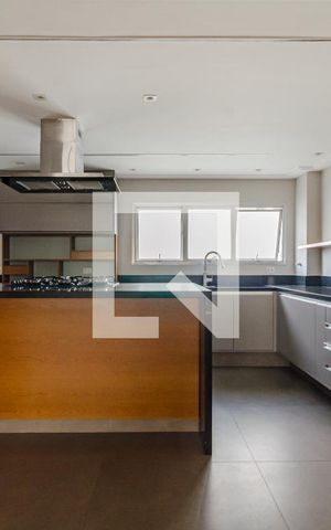 Apartamento à venda com 140m², 3 quartos e 2 vagasCozinha