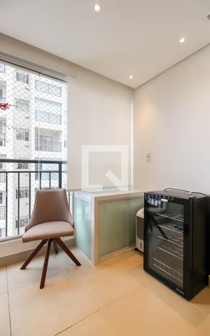Apartamento à venda com 68m², 2 quartos e 1 vaga Apartamento à venda com 68m², 2 quartos e 1 vagaVaranda da Sala
