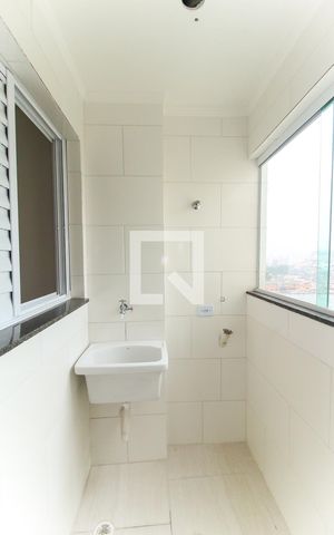 Apartamento para alugar com 36m², 2 quartos e 1 vaga Apartamento para alugar com 36m², 2 quartos e 1 vagaÁrea de Serviço