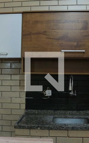 Casa à venda com 320m², 4 quartos e 1 vaga Casa à venda com 320m², 4 quartos e 1 vagaCozinha