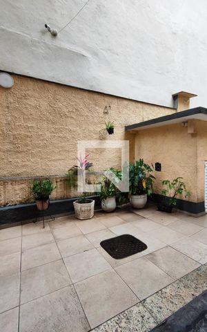 Apartamento à venda com 66m², 3 quartos e 1 vagaÁrea comum
