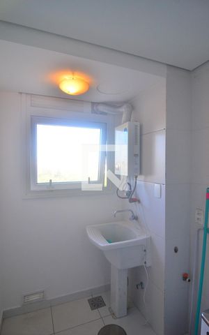 Apartamento à venda com 74m², 2 quartos e 1 vagaCozinha e Área de Serviço