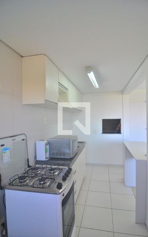 Apartamento à venda com 74m², 2 quartos e 1 vagaCozinha e Área de Serviço