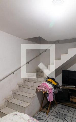 Casa à venda com 500m², 5 quartos e 1 vaga Casa à venda com 500m², 5 quartos e 1 vagaQuarto