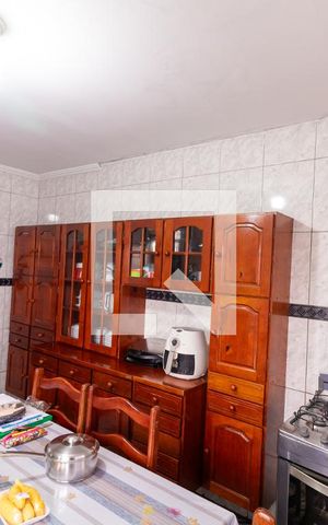 Casa à venda com 500m², 5 quartos e 1 vaga Casa à venda com 500m², 5 quartos e 1 vagaCozinha