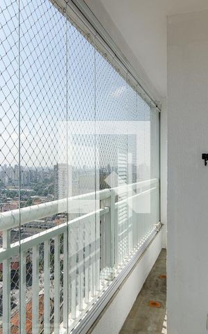 Apartamento para alugar com 81m², 3 quartos e 2 vagas Apartamento para alugar com 81m², 3 quartos e 2 vagasVaranda