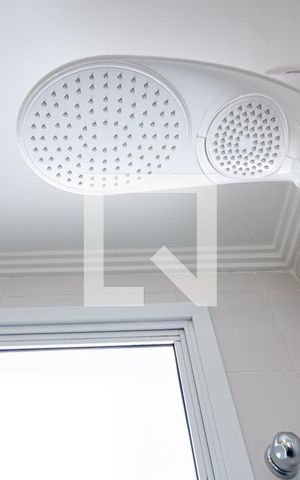 Apartamento para alugar com 81m², 3 quartos e 2 vagas Apartamento para alugar com 81m², 3 quartos e 2 vagasBanheiro da Suíte