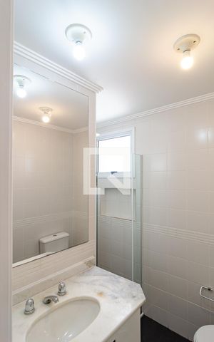 Apartamento para alugar com 81m², 3 quartos e 2 vagas Apartamento para alugar com 81m², 3 quartos e 2 vagasBanheiro Social