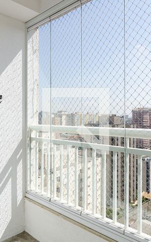 Apartamento para alugar com 81m², 3 quartos e 2 vagas Apartamento para alugar com 81m², 3 quartos e 2 vagasVaranda