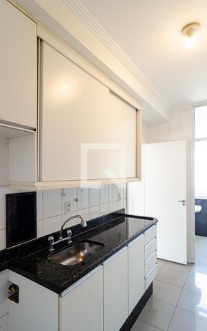 Apartamento para alugar com 81m², 3 quartos e 2 vagas Apartamento para alugar com 81m², 3 quartos e 2 vagasCozinha