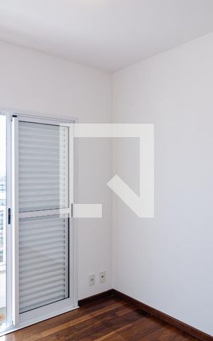 Apartamento para alugar com 81m², 3 quartos e 2 vagas Apartamento para alugar com 81m², 3 quartos e 2 vagasQuarto 2