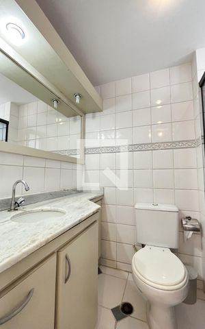 Apartamento à venda com 40m², 1 quarto e 1 vaga Apartamento à venda com 40m², 1 quarto e 1 vagaBanheiro