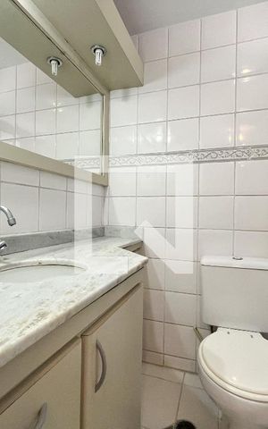 Apartamento à venda com 40m², 1 quarto e 1 vaga Apartamento à venda com 40m², 1 quarto e 1 vagaBanheiro