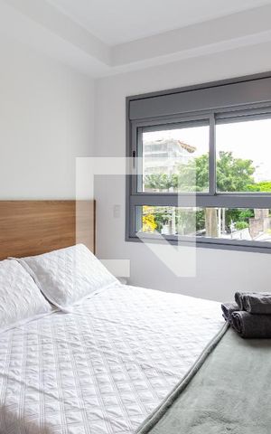 Studio à venda com 31m², 1 quarto e sem vaga Studio à venda com 31m², 1 quarto e sem vagaQuarto