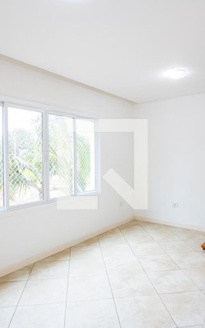 Casa para alugar com 114m², 3 quartos e 3 vagas Casa para alugar com 114m², 3 quartos e 3 vagasSala