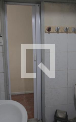 Casa à venda com 184m², 5 quartos e 2 vagasBanheiro