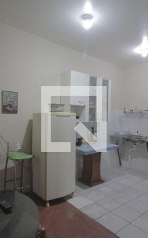 Casa à venda com 184m², 5 quartos e 2 vagasCozinha