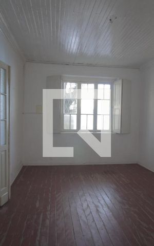 Casa à venda com 184m², 5 quartos e 2 vagasSala