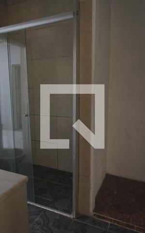 Casa à venda com 184m², 5 quartos e 2 vagasBanheiro da Suíte