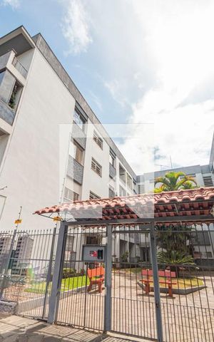Apartamento para alugar com 60m², 2 quartos e 1 vagaFachada