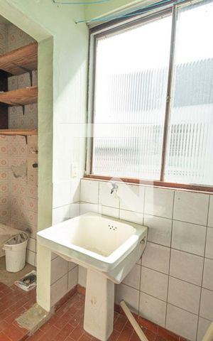 Apartamento para alugar com 60m², 2 quartos e 1 vagaÁrea de Serviço