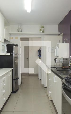 Apartamento à venda com 172m², 4 quartos e 3 vagasCozinha