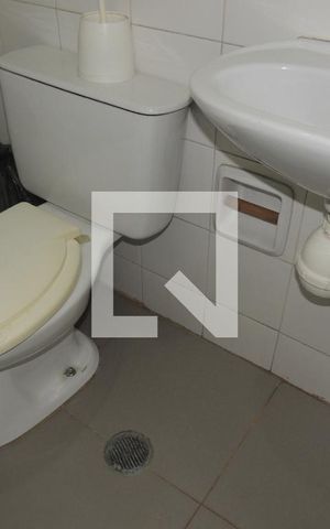 Apartamento à venda com 172m², 4 quartos e 3 vagasBanheiro de Serviço
