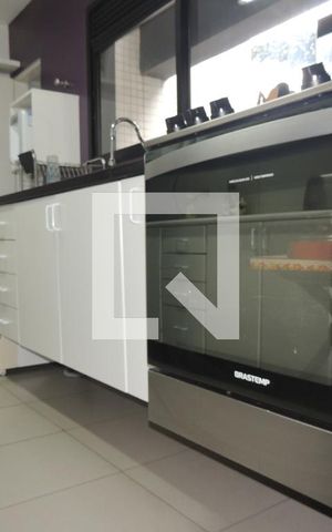 Apartamento à venda com 172m², 4 quartos e 3 vagasCozinha