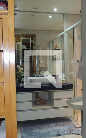 Apartamento à venda com 172m², 4 quartos e 3 vagasCloset da Suíte 1