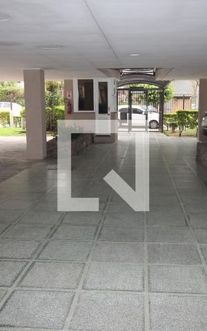 Apartamento à venda com 127m², 3 quartos e 2 vagas Apartamento à venda com 127m², 3 quartos e 2 vagasHall de entrada