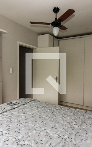 Apartamento à venda com 127m², 3 quartos e 2 vagas Apartamento à venda com 127m², 3 quartos e 2 vagasQuarto 1