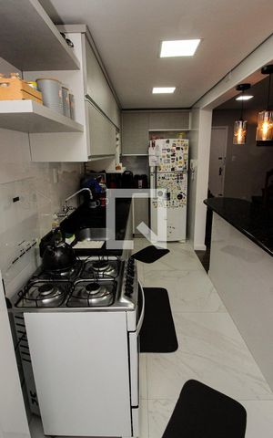 Apartamento à venda com 127m², 3 quartos e 2 vagas Apartamento à venda com 127m², 3 quartos e 2 vagasCozinha