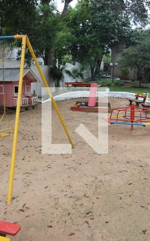 Apartamento à venda com 127m², 3 quartos e 2 vagas Apartamento à venda com 127m², 3 quartos e 2 vagasÁrea comum - Playground