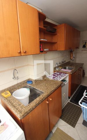 Apartamento à venda com 127m², 3 quartos e 2 vagas Apartamento à venda com 127m², 3 quartos e 2 vagasÁrea de Serviço