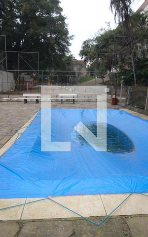 Apartamento à venda com 127m², 3 quartos e 2 vagas Apartamento à venda com 127m², 3 quartos e 2 vagasÁrea comum - Piscina