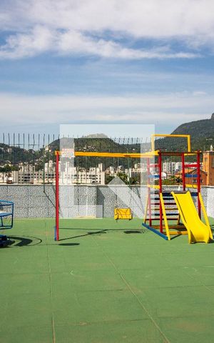 Apartamento à venda com 68m², 2 quartos e 1 vaga Apartamento à venda com 68m², 2 quartos e 1 vagaÁrea comum - Playground