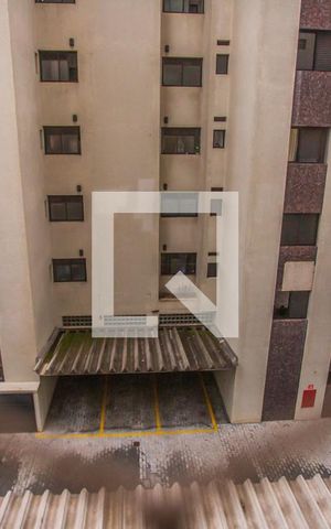 Apartamento à venda com 98m², 2 quartos e 1 vaga Apartamento à venda com 98m², 2 quartos e 1 vagaVista