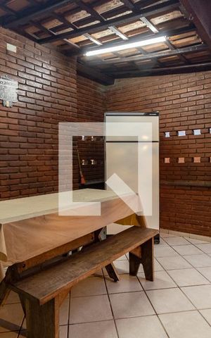 Casa à venda com 240m², 3 quartos e 2 vagasChurrasquiera 