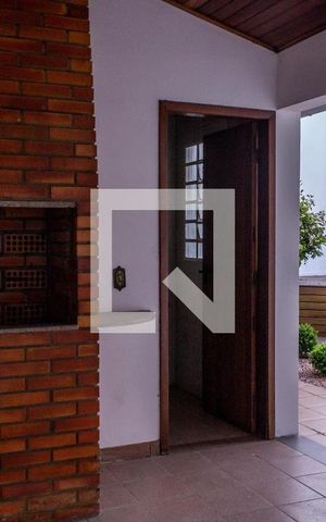 Casa à venda com 225m², 3 quartos e 3 vagas Casa à venda com 225m², 3 quartos e 3 vagasÁrea Externa