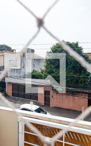 Casa à venda com 188m², 3 quartos e 4 vagas Casa à venda com 188m², 3 quartos e 4 vagasVista da Varanda da Suíte 1