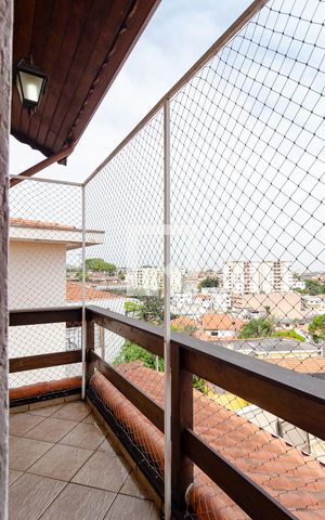 Casa à venda com 188m², 3 quartos e 4 vagas Casa à venda com 188m², 3 quartos e 4 vagasVaranda da Suíte 2