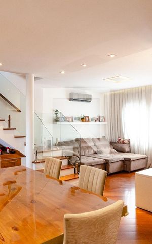 Casa à venda com 188m², 3 quartos e 4 vagas Casa à venda com 188m², 3 quartos e 4 vagasSala