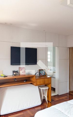 Casa à venda com 188m², 3 quartos e 4 vagas Casa à venda com 188m², 3 quartos e 4 vagasSuíte 1
