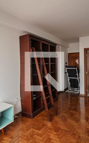 Apartamento à venda com 80m², 2 quartos e sem vagaSala