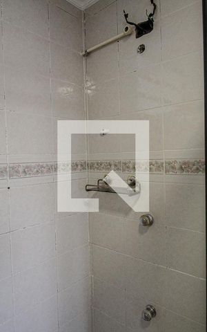 Apartamento à venda com 80m², 2 quartos e sem vagaBanheiro
