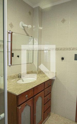 Apartamento à venda com 80m², 2 quartos e sem vagaBanheiro