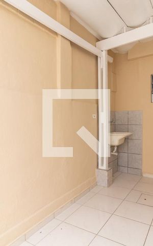 Apartamento para alugar com 40m², 1 quarto e sem vagaÁrea de Serviço