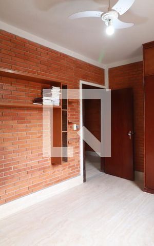 Casa para alugar com 268m², 8 quartos e 2 vagasQuarto 3